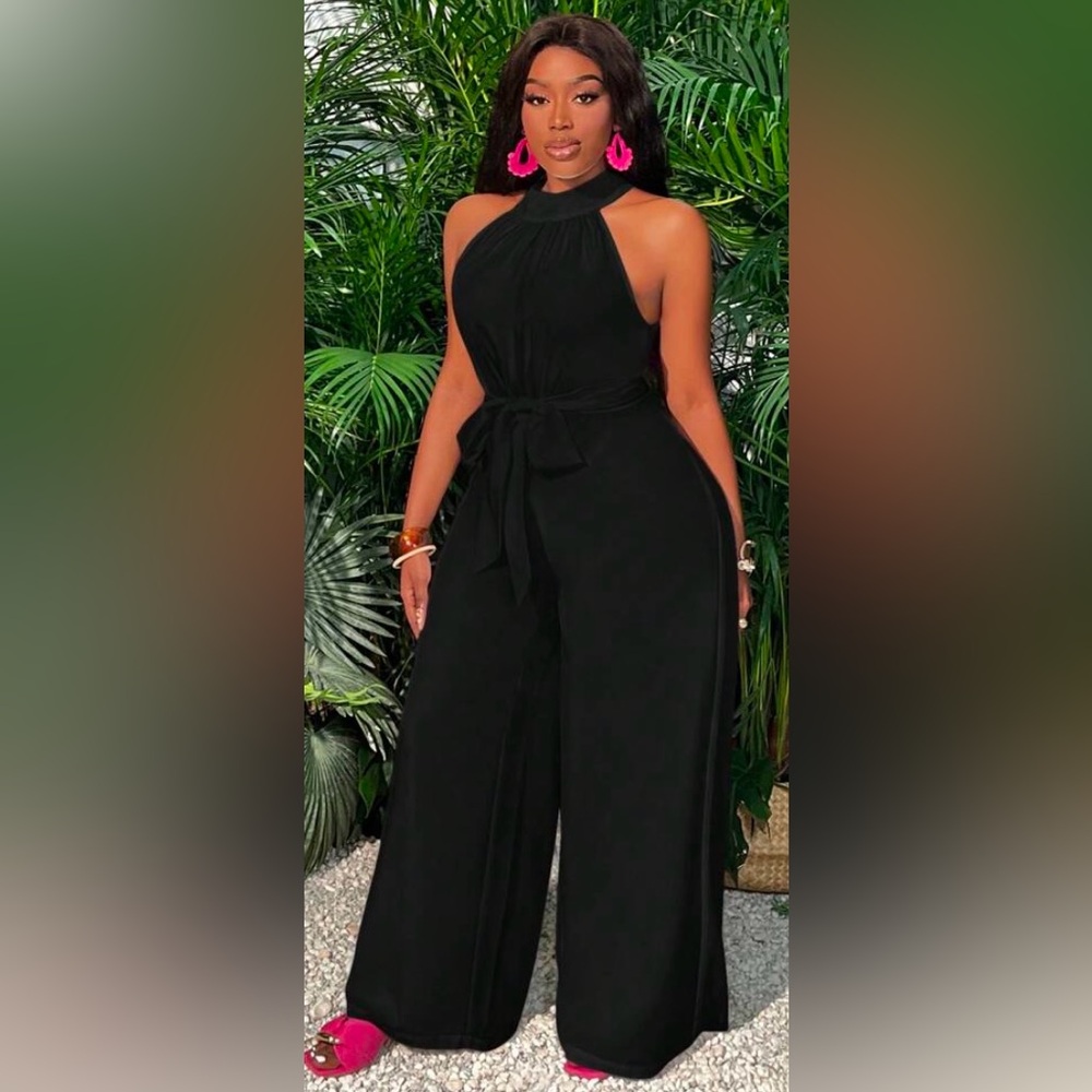 Elegant Black Halter Jumpsuit - Picture 6 of 11
